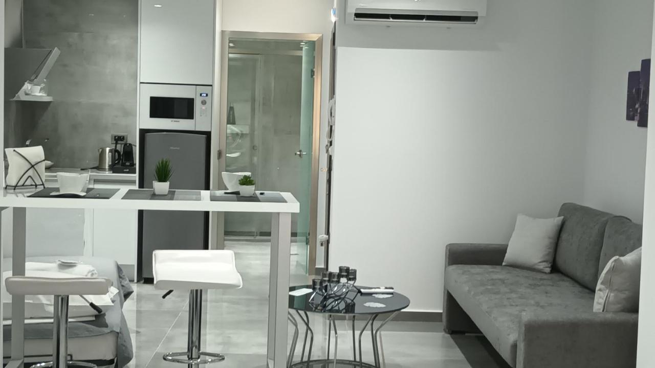 Km Luxury Apart Downtown كاندية المظهر الخارجي الصورة
