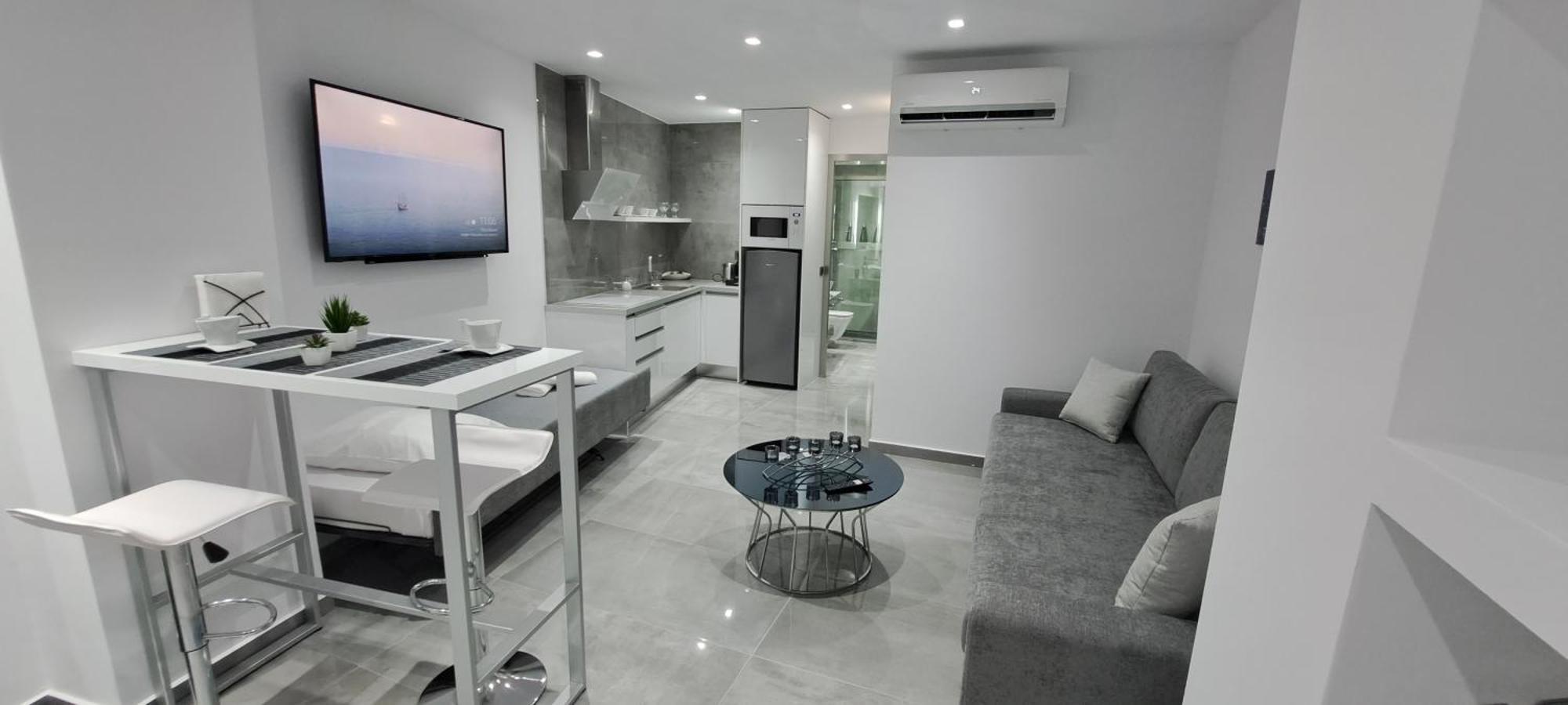 Km Luxury Apart Downtown كاندية المظهر الخارجي الصورة