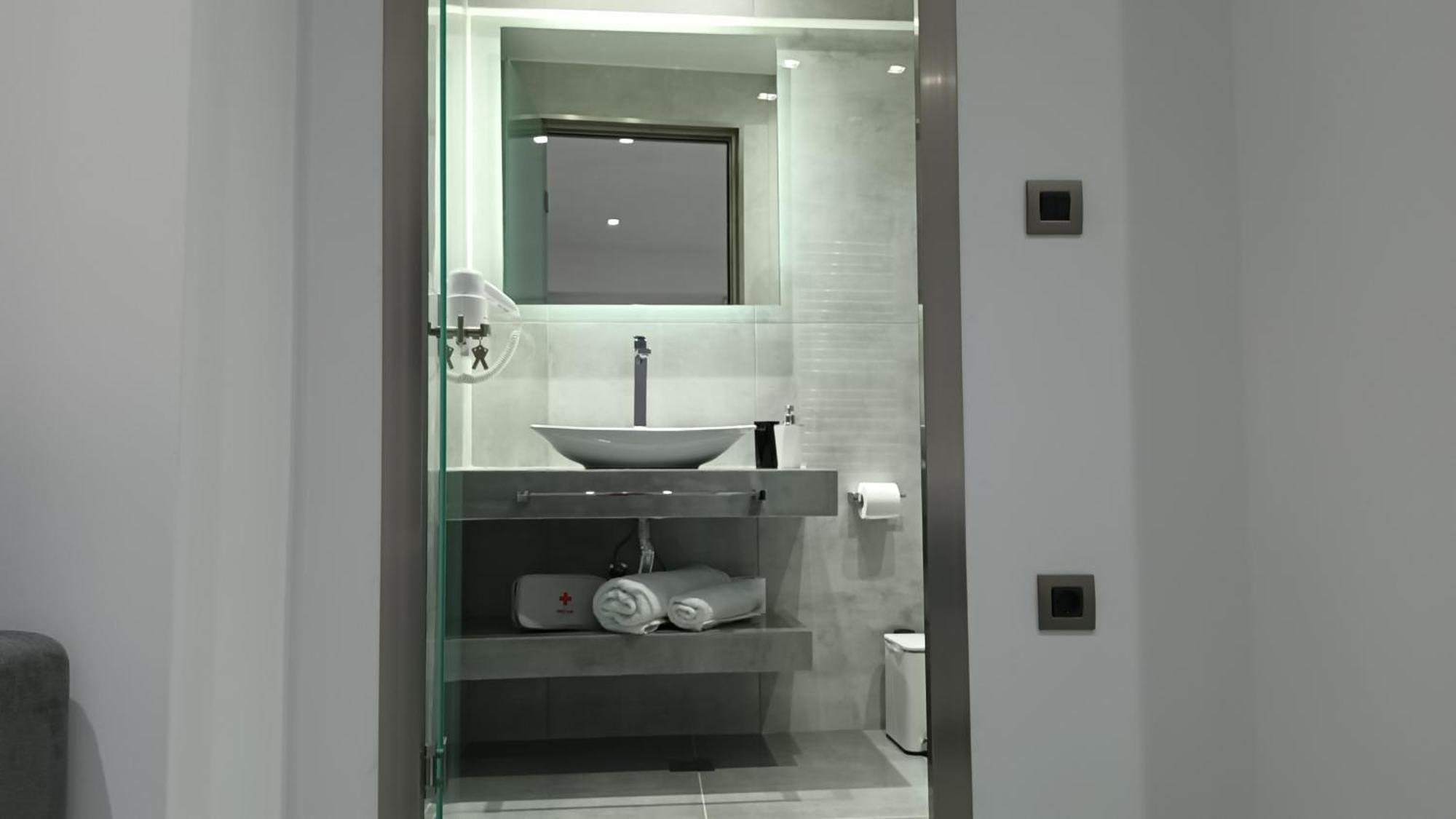 Km Luxury Apart Downtown كاندية المظهر الخارجي الصورة